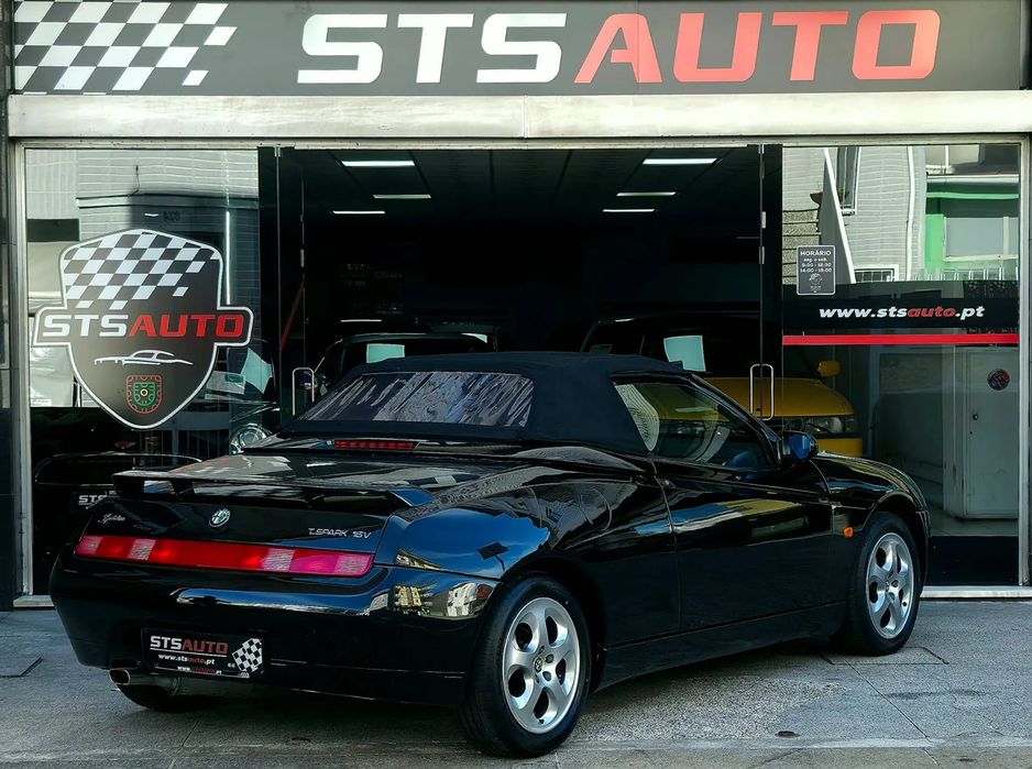 Alfa Romeo Spider 2.0 Twin Spark Base