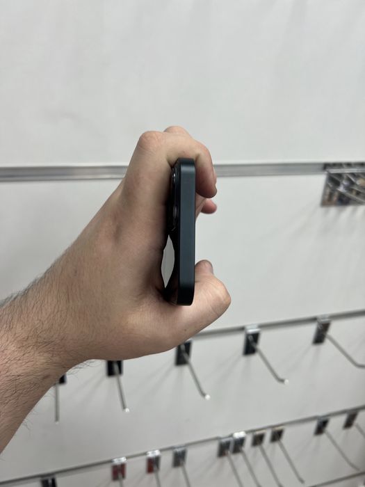 iPhone 13 128GB Black