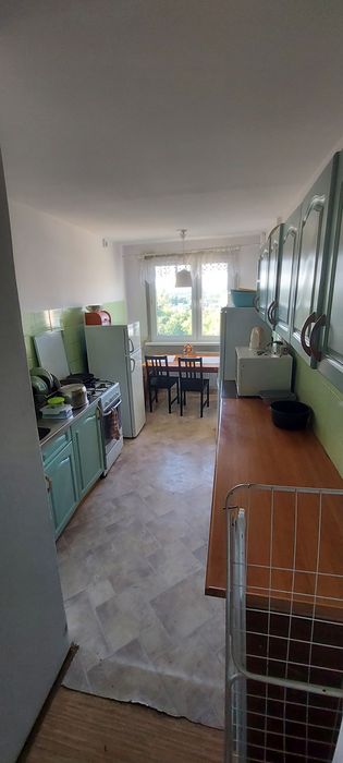 Pokój do wynajęcia - jednoosobowy z balkonem ul. Dąbrówki - Widok 4