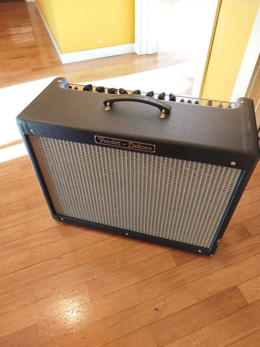 Amplificador Fender Hot Rod Deluxe