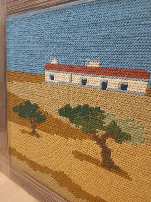 Quadro em tapeçaria de Arraiolos