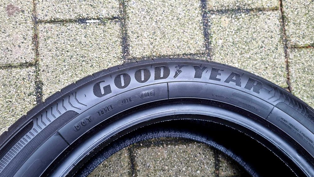 Goodyear EfficientGrip Performance 205/55R17 91V Rok 2024.49 - Nowe