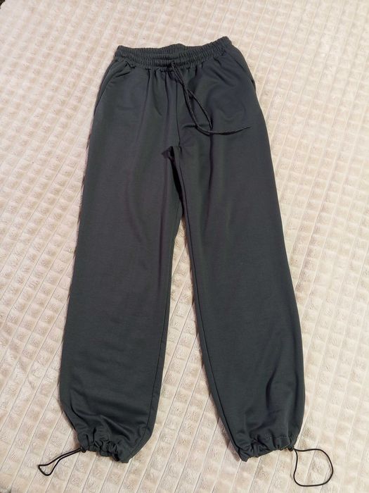 Недорого нові спортивні штани XS-M