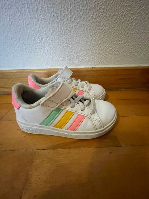 Tênis Adidas para Crianças