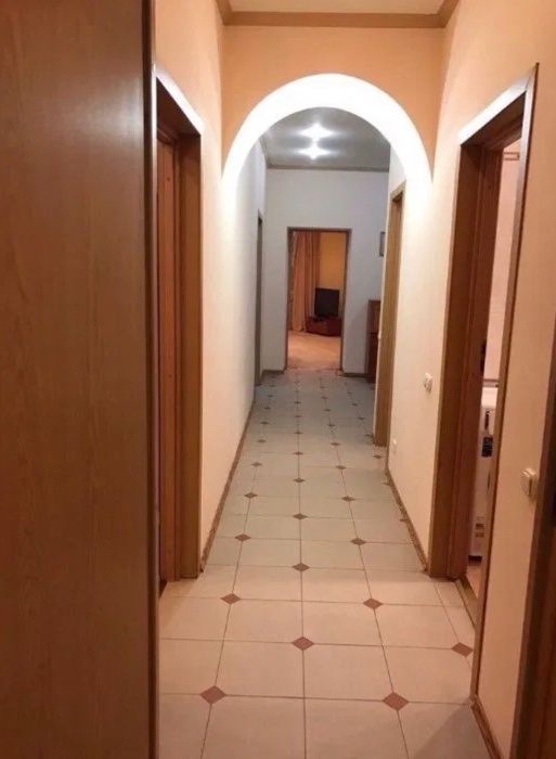 КРУТОЙ 4-х местный ХОСТЕЛ в СОЛОМЕНСКОМ районе по улице Протасов яр!