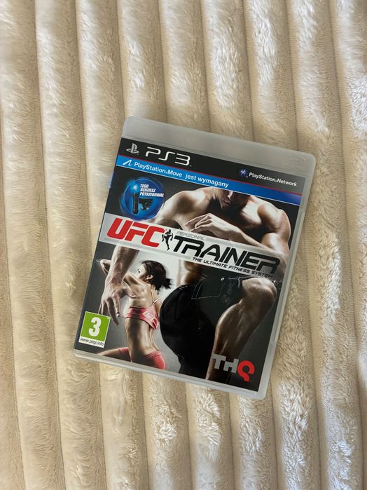Gra (CD) UFC Personal Trainer na PlayStation 3, dołączam opaskę na Move’a.