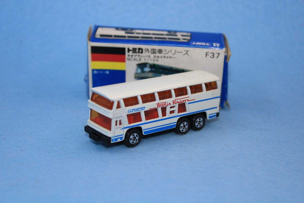 Miniatura Tomica F37 Neoplan Bus Skyliner