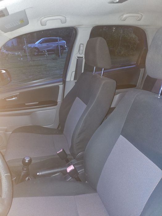 Sprzedam Suzuki SX4