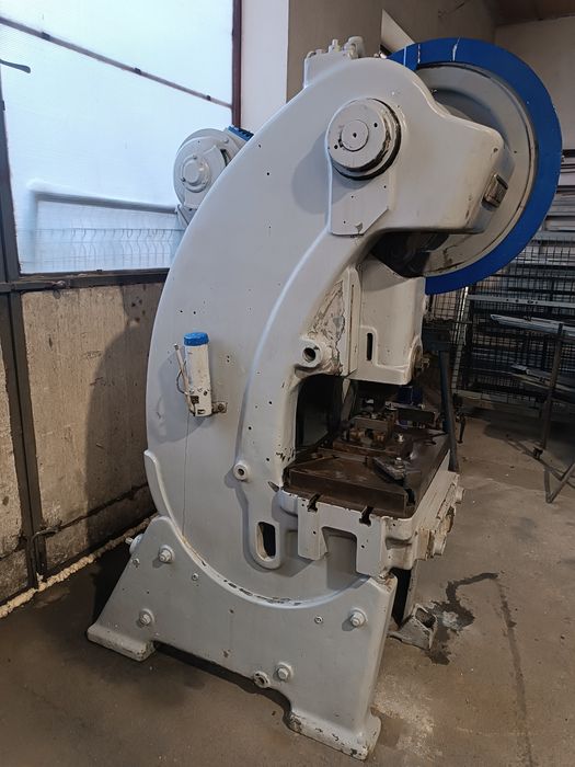 Prasa mimośrodowa 48 ton