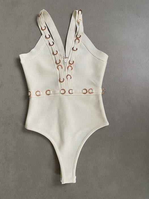 Body ecru roz. 34, 36