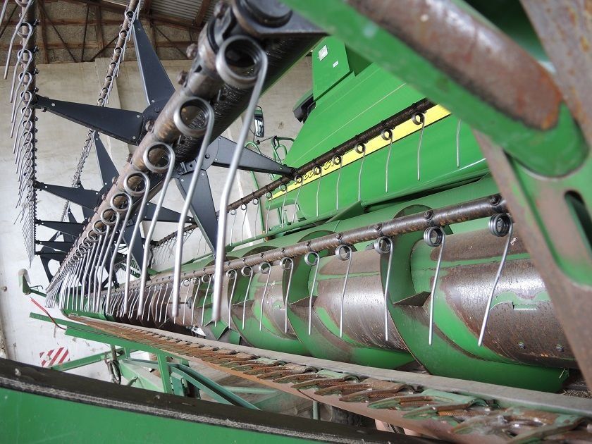 Жатка John Deere 625R 7.6м
