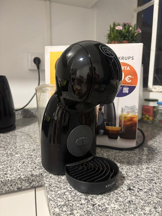 Máquina de Café Krups Dolce Gusto