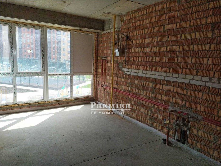 Продам 1но кімнатну квартиру в цегляному будинку з індивідуальним опаленням (АОГВ)