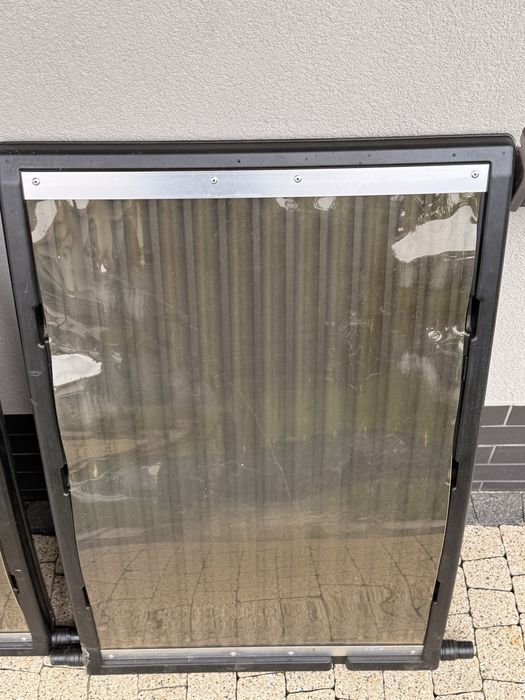Panele solarne do podgrzewania basenu – komplet 2 szt. – stan bardzo dobry