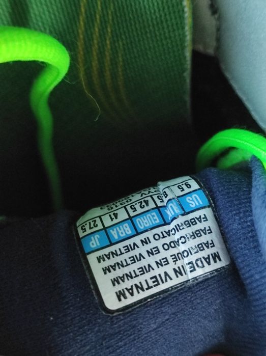 Buty męskie sportowe Mizuno Wave Stealth 4
