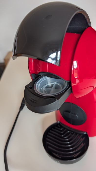 Dolce Gusto Piccolo XS + 46 cápsulas (tudo novo)