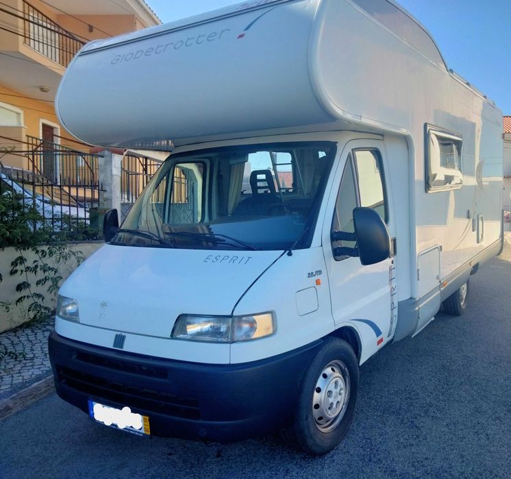 Autocaravana Fiat Ducato 7 metros 6 passageiros