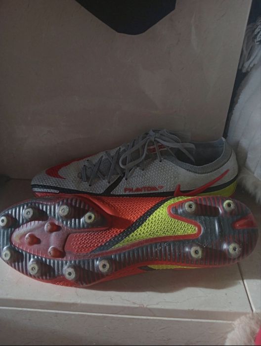 Chuteiras nike- relvado sintético