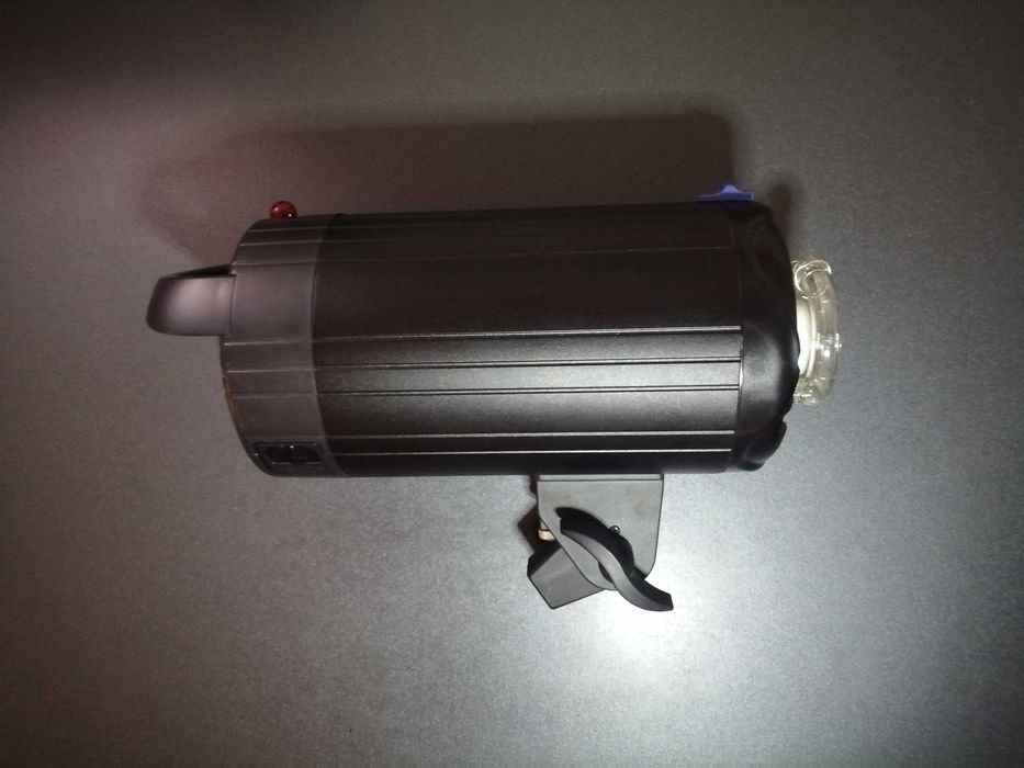Продам фотоспалах імпульсний  FST PRO-600