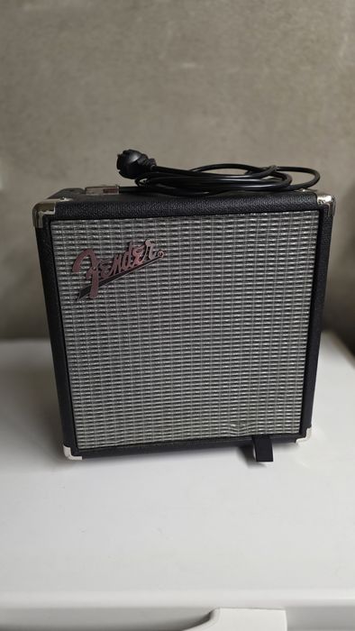 Amplificador Fender rumble 15