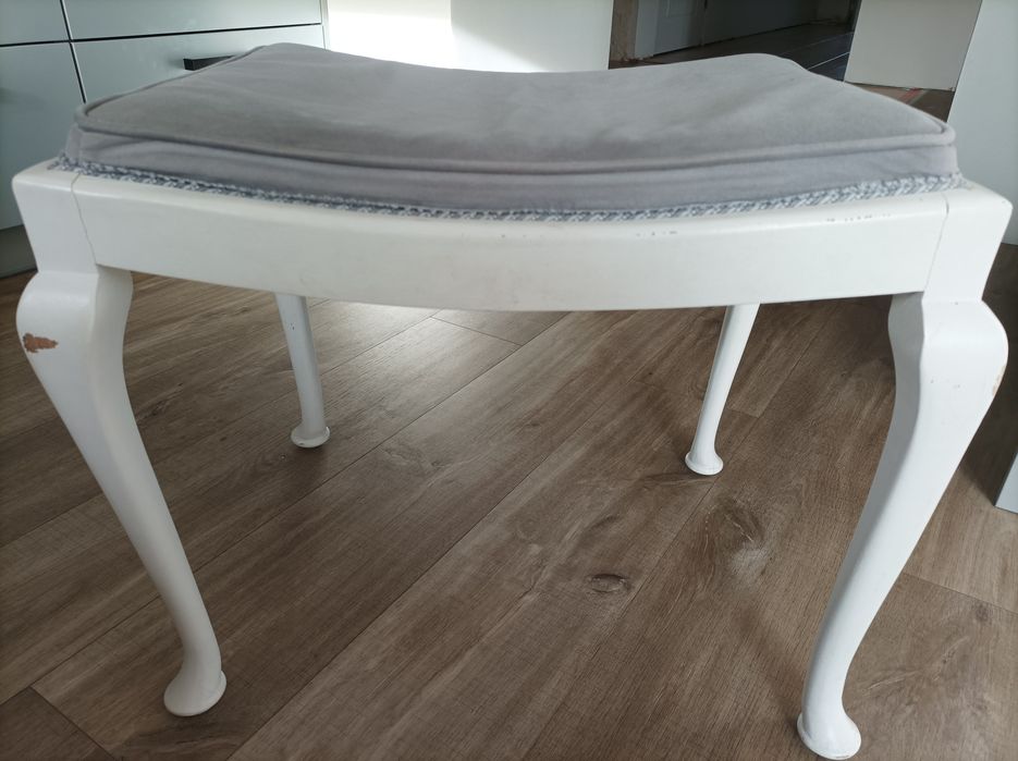 Puf / taboret do toaletki