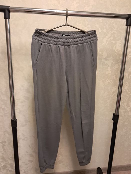 Штани сірі. Sinsay