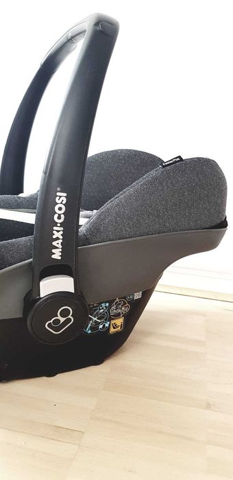 Fotelik nosidełko Maxi Cosi Pebble Plus niemowlak noworodek
