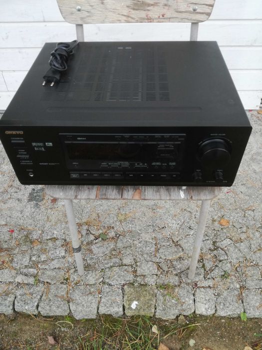 Onkyo TX-DS575 - potężny amplituner 5.1.