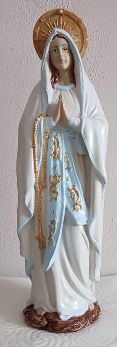 Matka Boska figura gipsowa