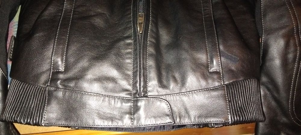 Blusão motard Akita em pele para senhora, 36 usado 1 vez!
