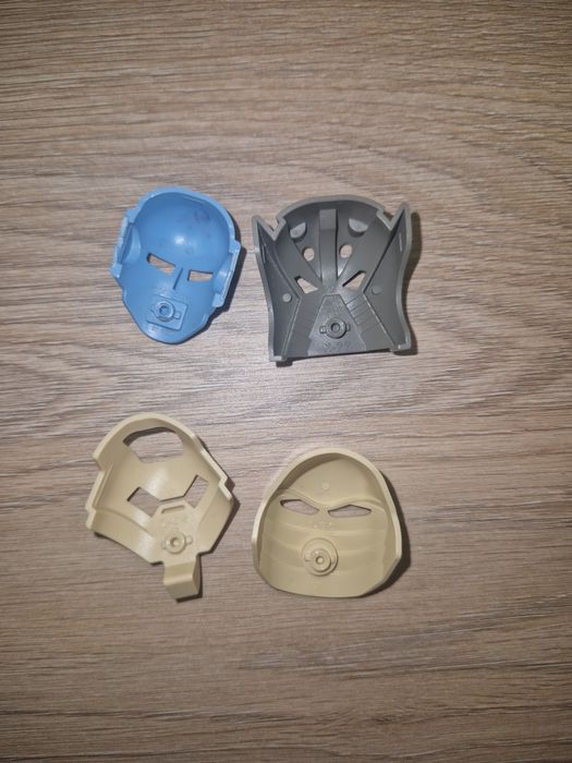 4x maski Bionicle - Tan Mask Rau 32574 LEGO