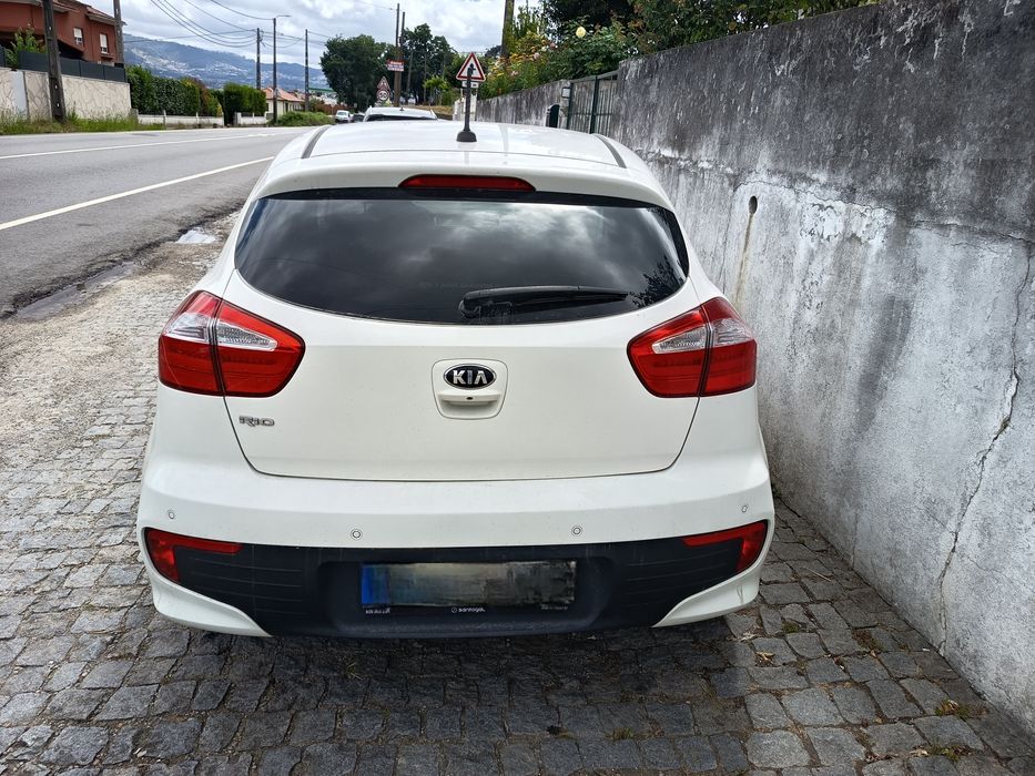 Kia rio  1200 nacional