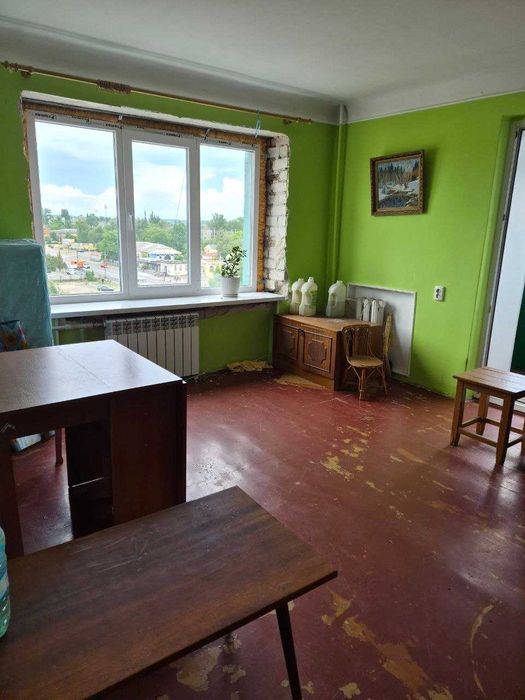 Продам 3 кімнатну квартиру в ЦЕНТРІ . 7/9 цегл. 37000