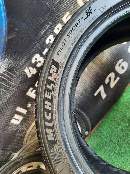Opony letnie 225/45/18 Michelin Pilot sport 4 Para Nowe