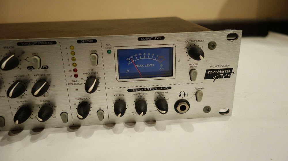 Focusrite VoiceMaster Pro Platinum Преамп Голосовой усилитель