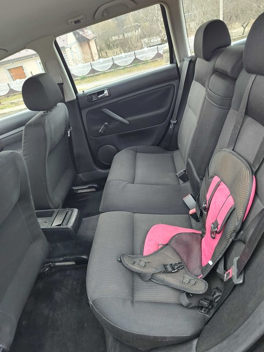 Пасат b5+ універсал