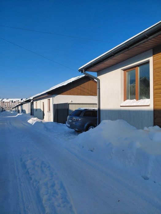 Продаж будинку в селі Струмівка