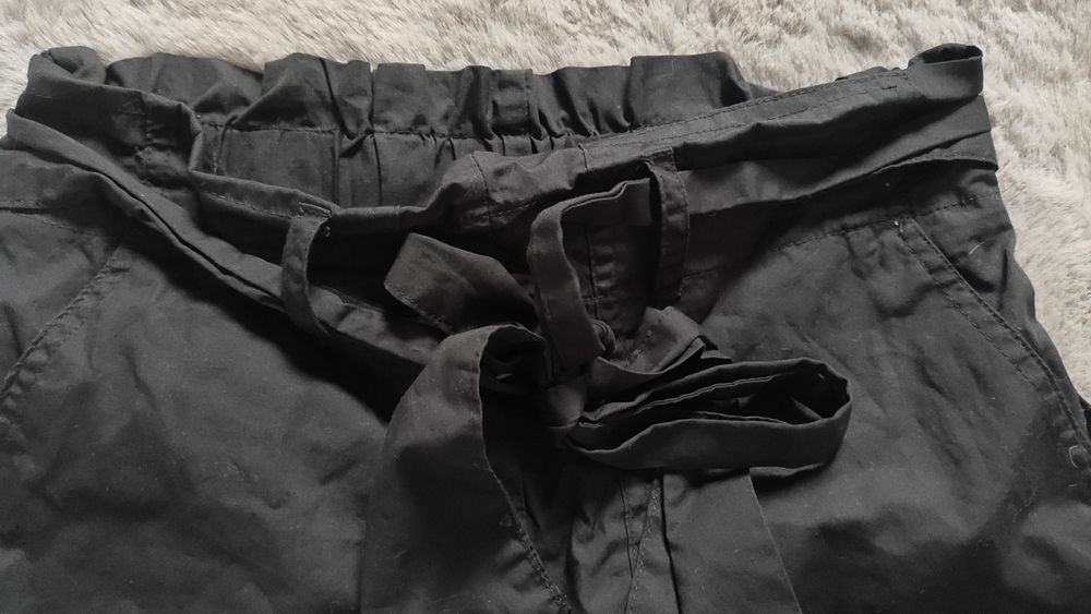 Spodenki z wysokim stanem FB Sister rozmiar XS