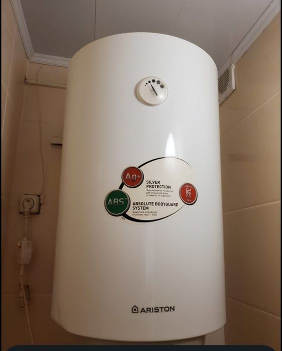 Продам бойлер Ariston 80 л,робочий,1500 грн