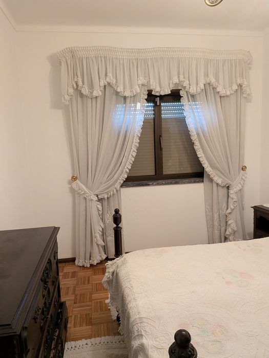 Cortinados de quartom oferta de varao