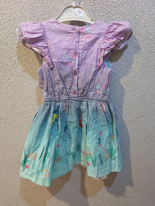 Sukienka dla dziewczynki w idealnym stanie. Rozmiar 98
Zapraszam
#suki