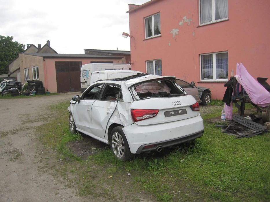 Audi A1 Sportback 1.4 tdi orginalny ptzebieg skrzynia dsg wersja s line