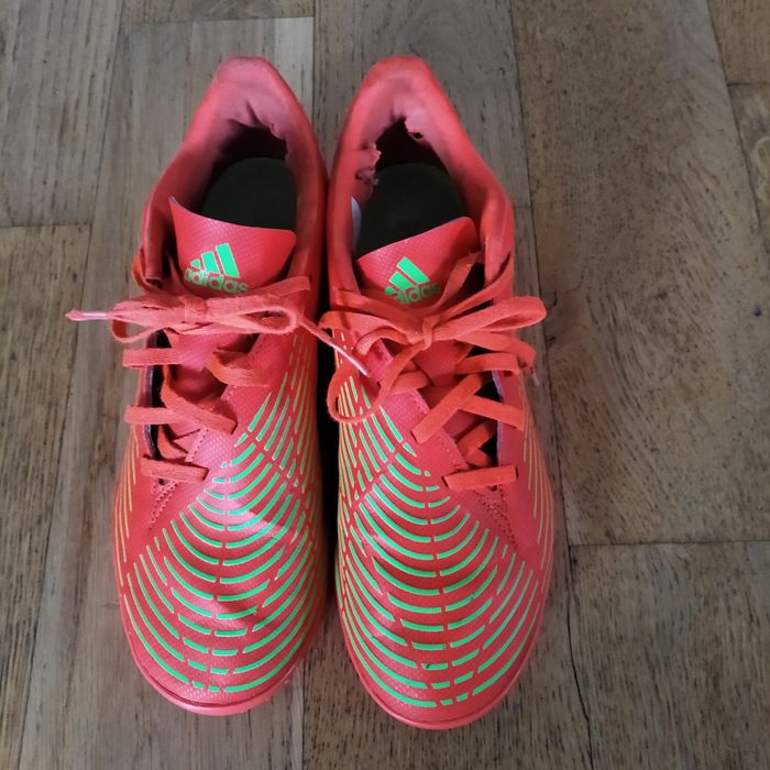 Turfle adidas predator r.42