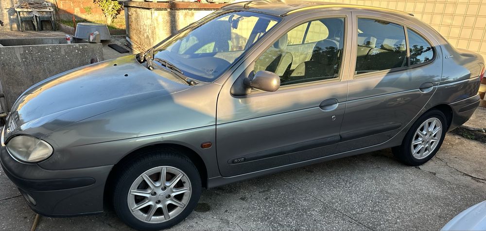 Renault megane 1.4 16v