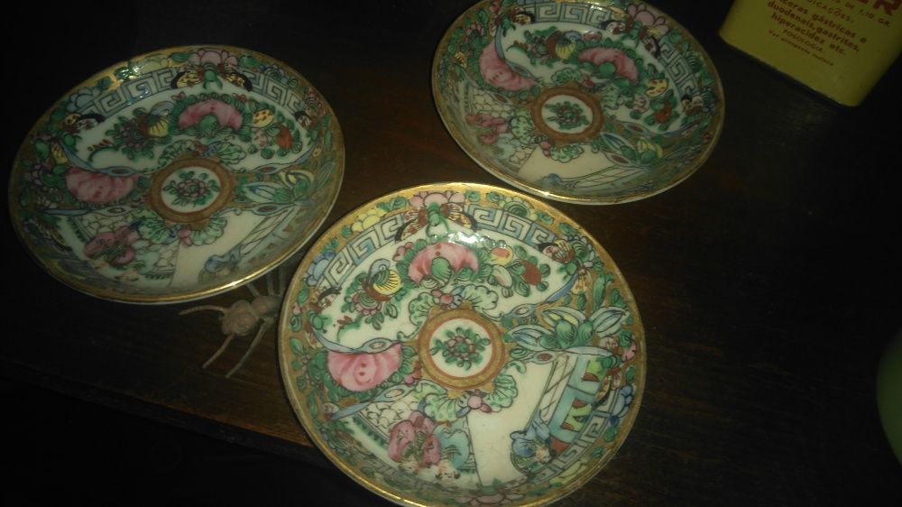 Loiças várias baratas