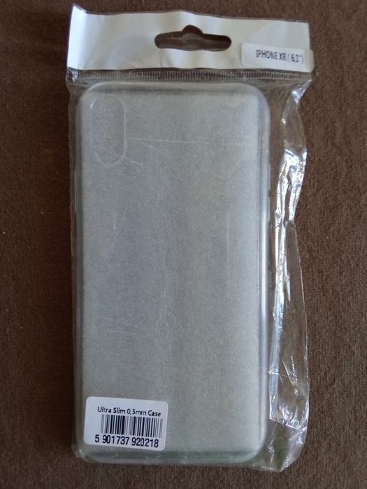 Ultra-Slim New iPhone Cases, €1 per Unit64354148869761121