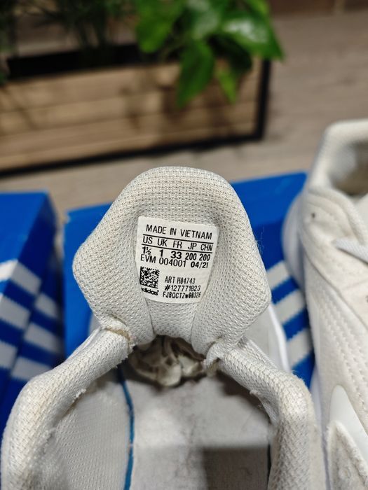Adidas ozelia (33) та (35)