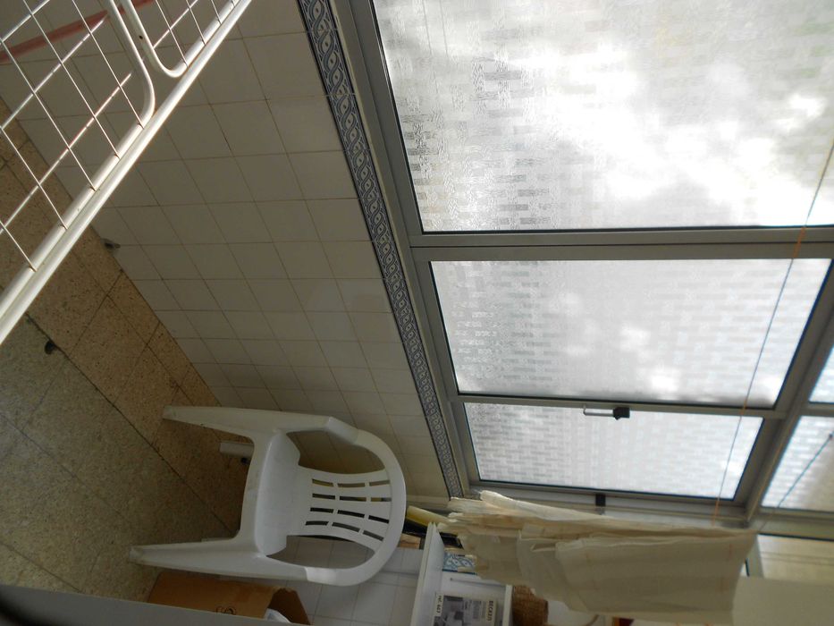 Quarto individual em apartamento T3