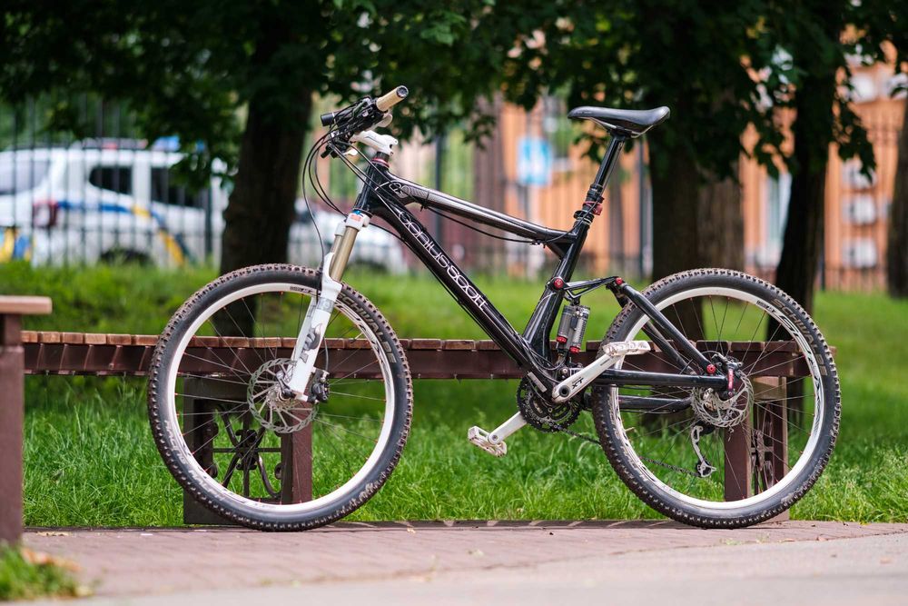 Велосипед Scott Genius 20