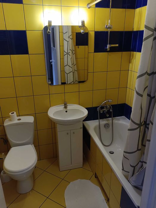 Wynajmę mieszkanie obok Uniwersytetu Medycznego.